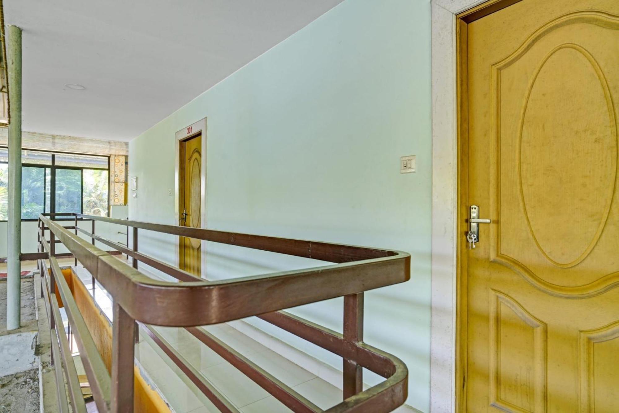 Hotel O Ss Residency Punalur Екстериор снимка