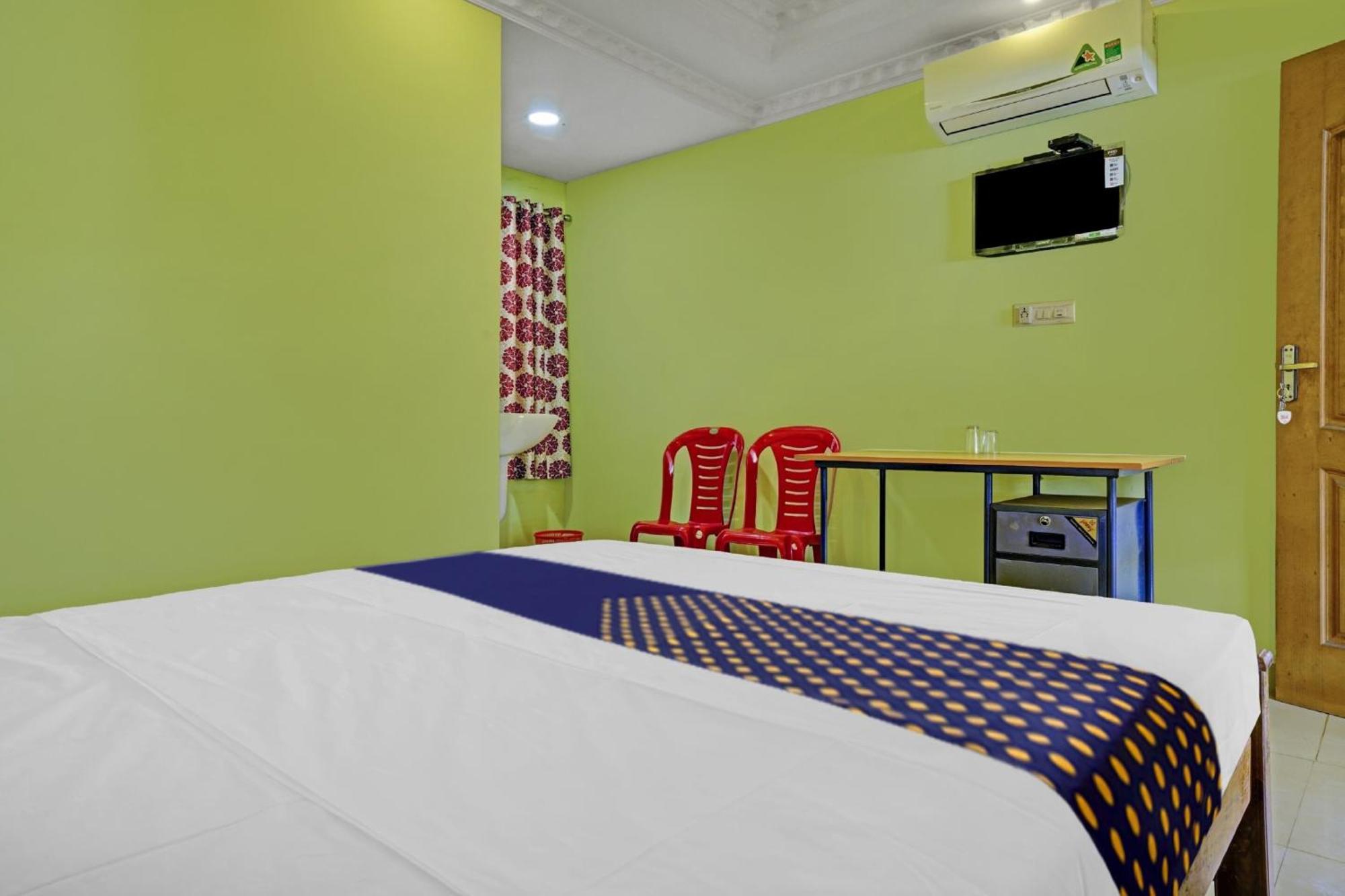 Hotel O Ss Residency Punalur Екстериор снимка