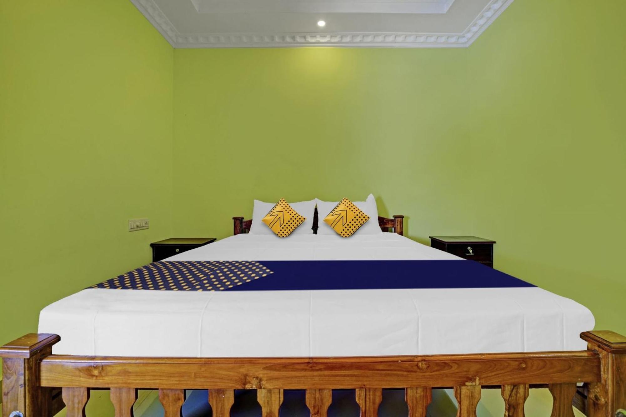 Hotel O Ss Residency Punalur Екстериор снимка